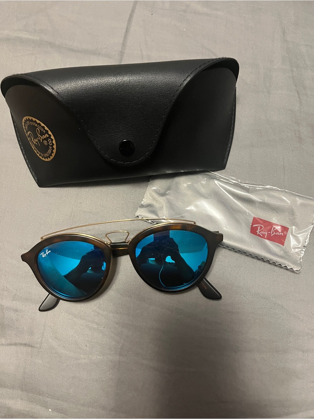 Ray-Ban Brown Frame with Blue Mirrored Lenses Sunglasses
